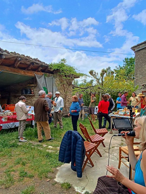 Servins-repas-festif.jpg